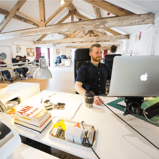 PodcastColaReviews contact CTA - Get honest Podcastle reviews and podcast booking agency comparisons